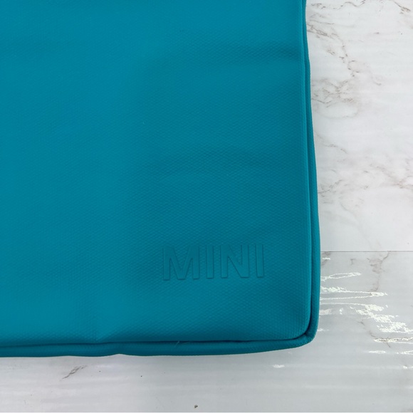 Genuine MINI BMW Logo iPad Samsung Microsoft Surface Pro 4 Tablet Cover - Picture 3 of 5